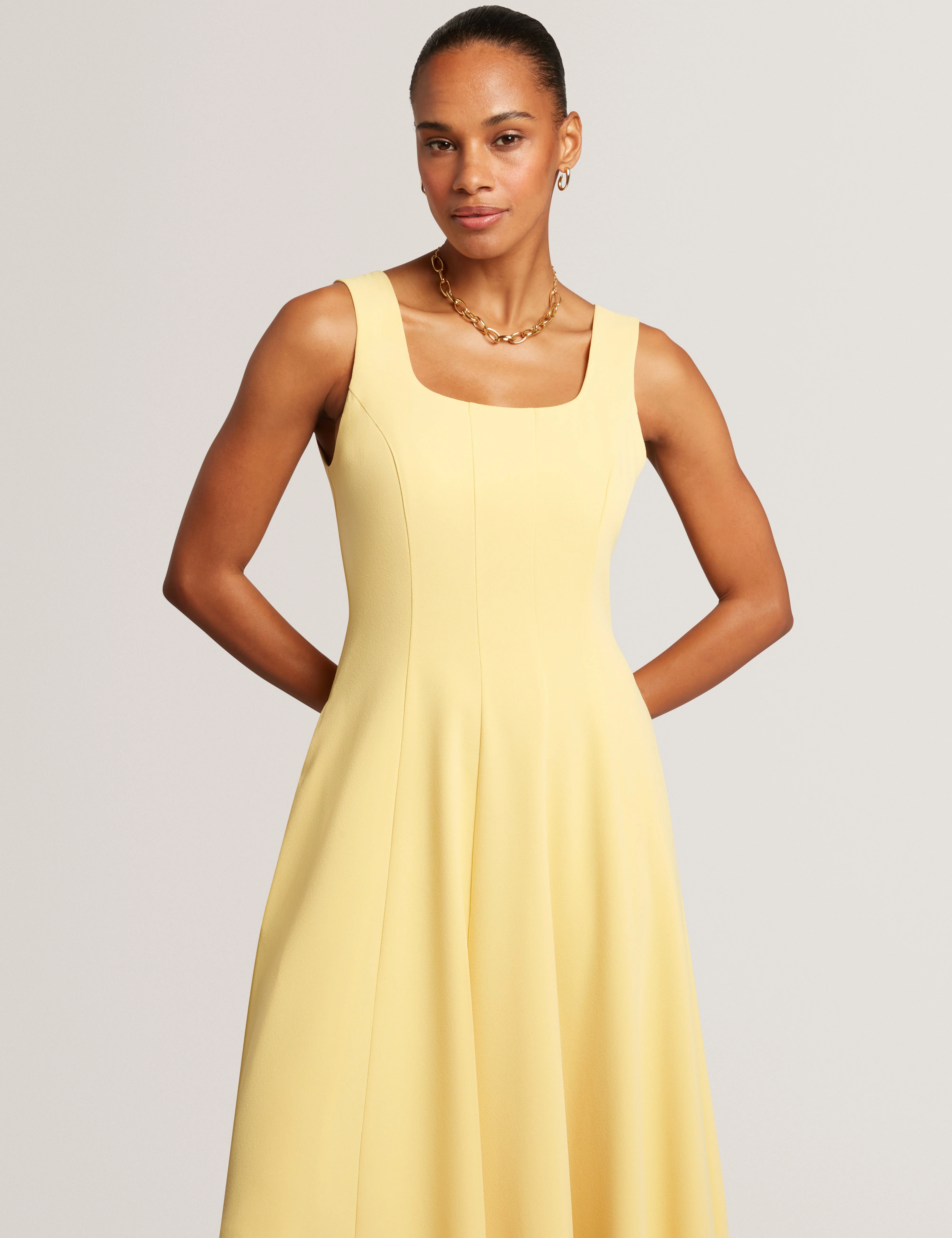 Arlott Panelled Midi Dress Lt-Yellow - Image 2