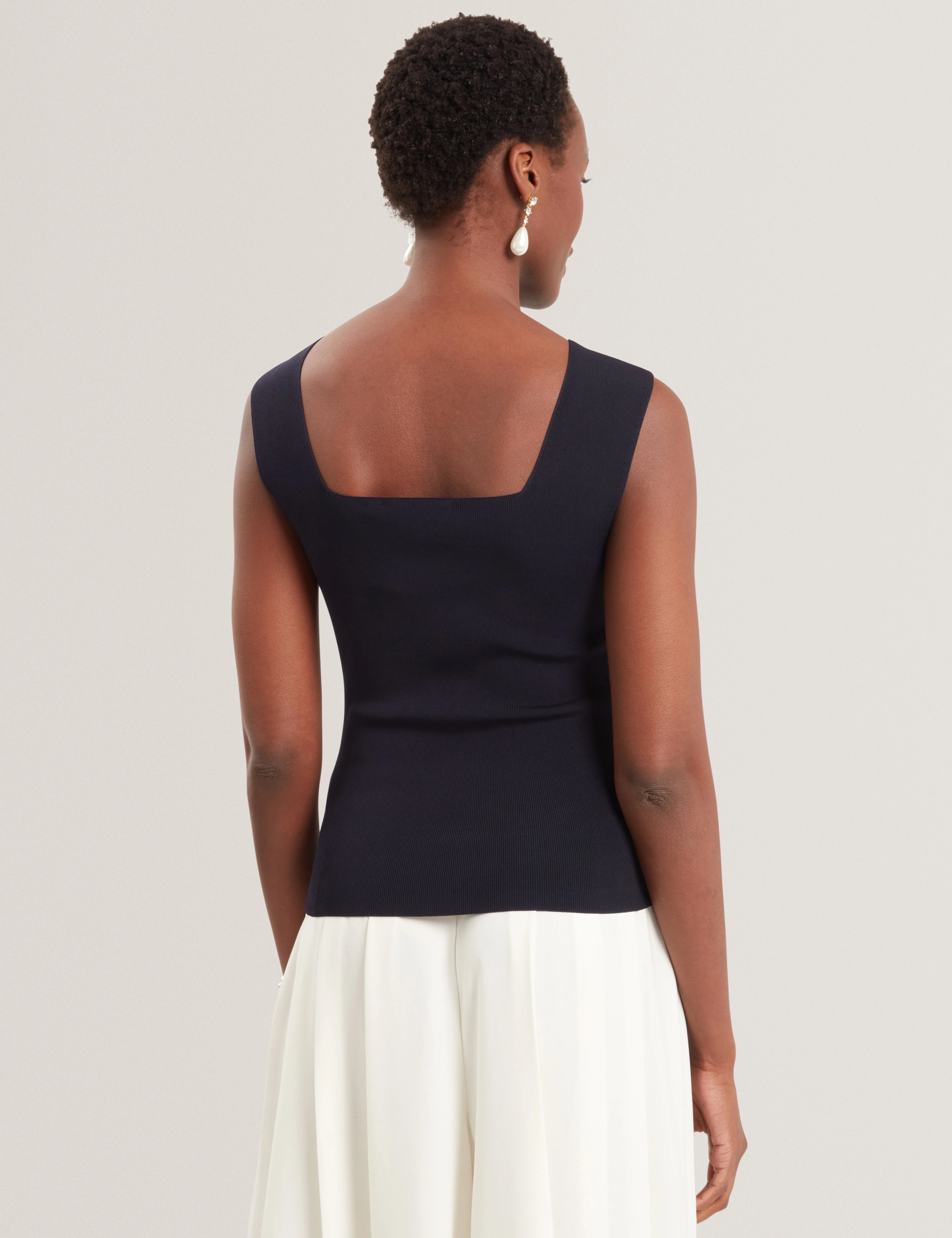Binkkii Square Neck Sleeveless Knitted Top Navy - Image 4