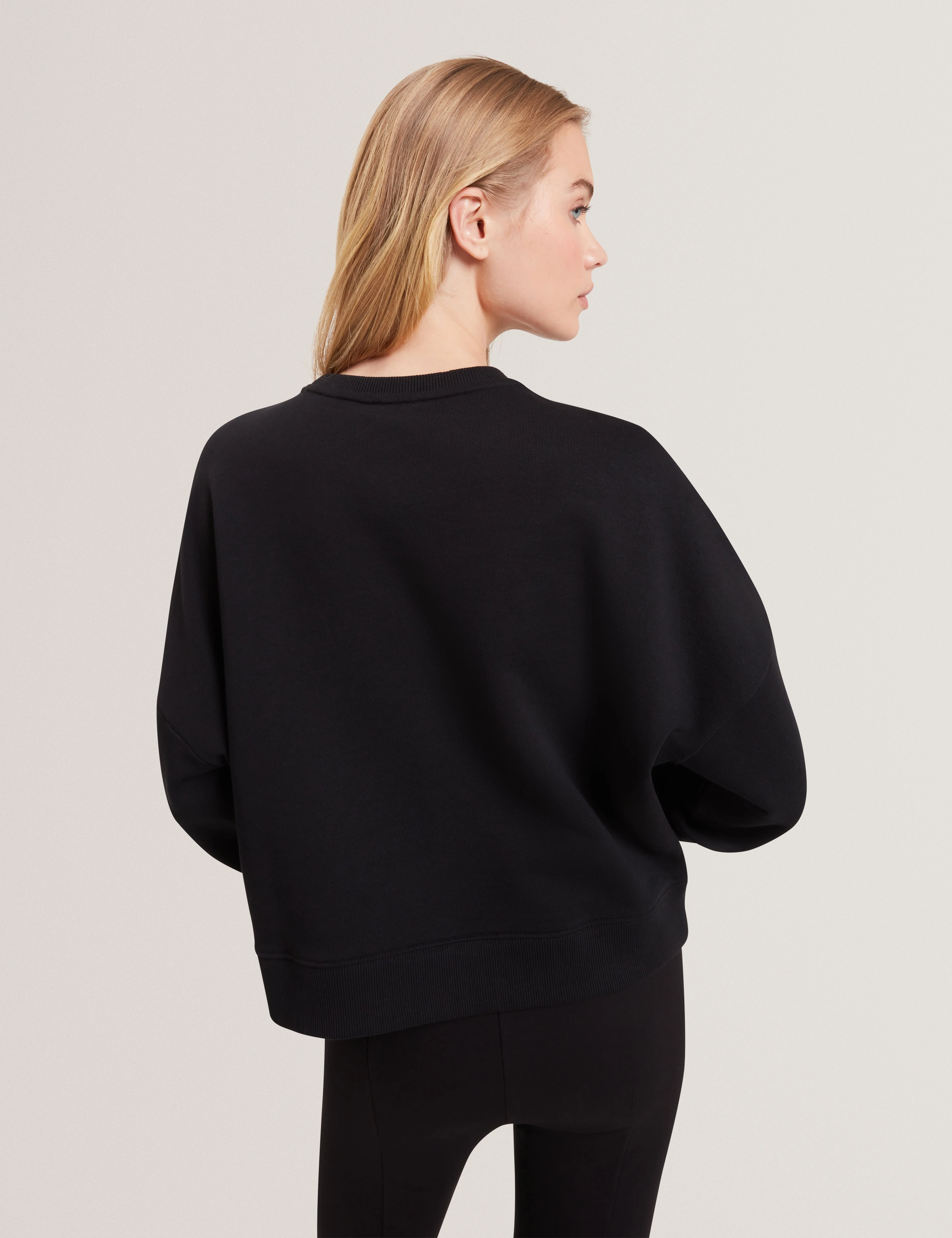Brookla Printed Embroidered Sweatshirt Black - Image 5