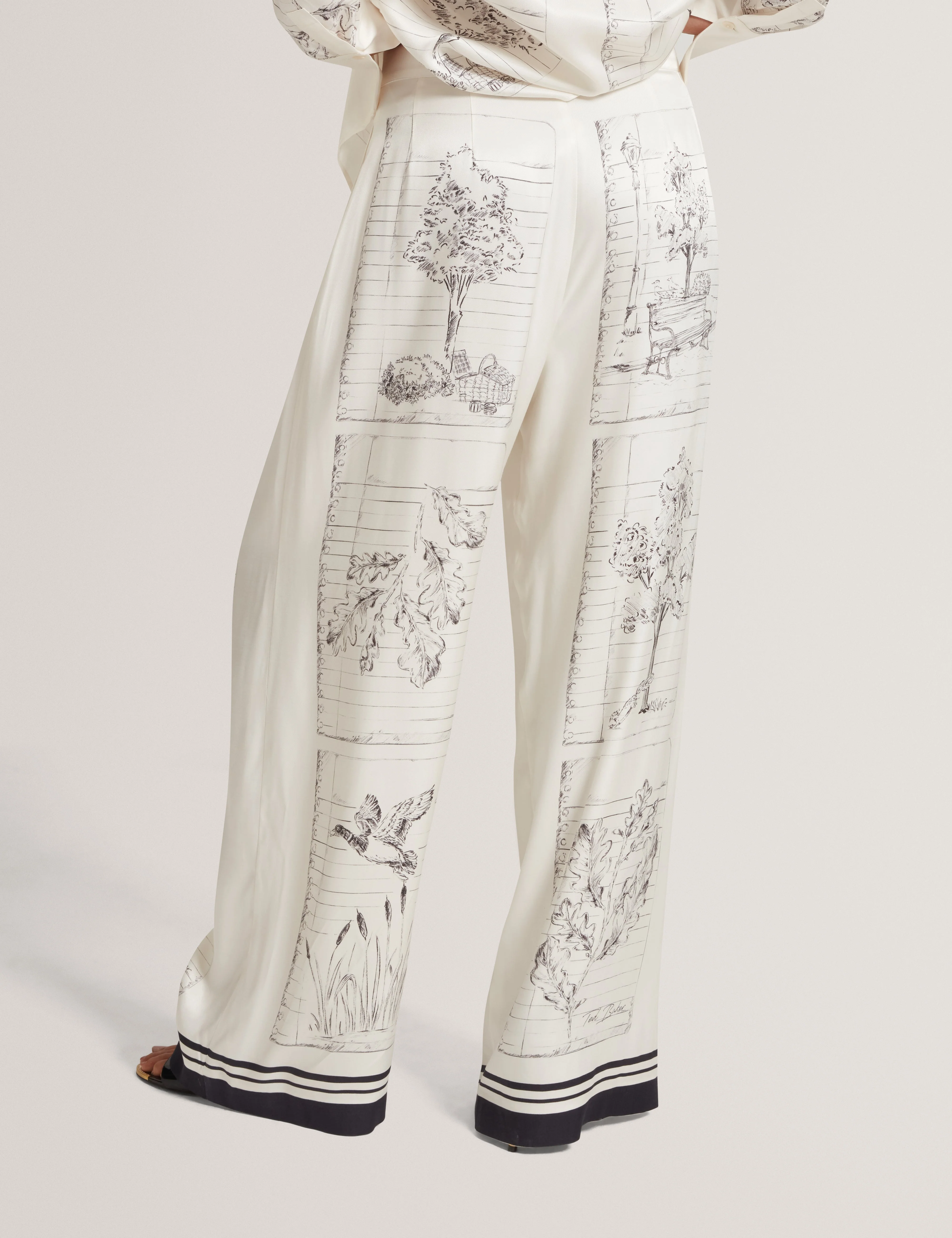 Busca Printed Wide Leg Trouser Ivory - Image 5
