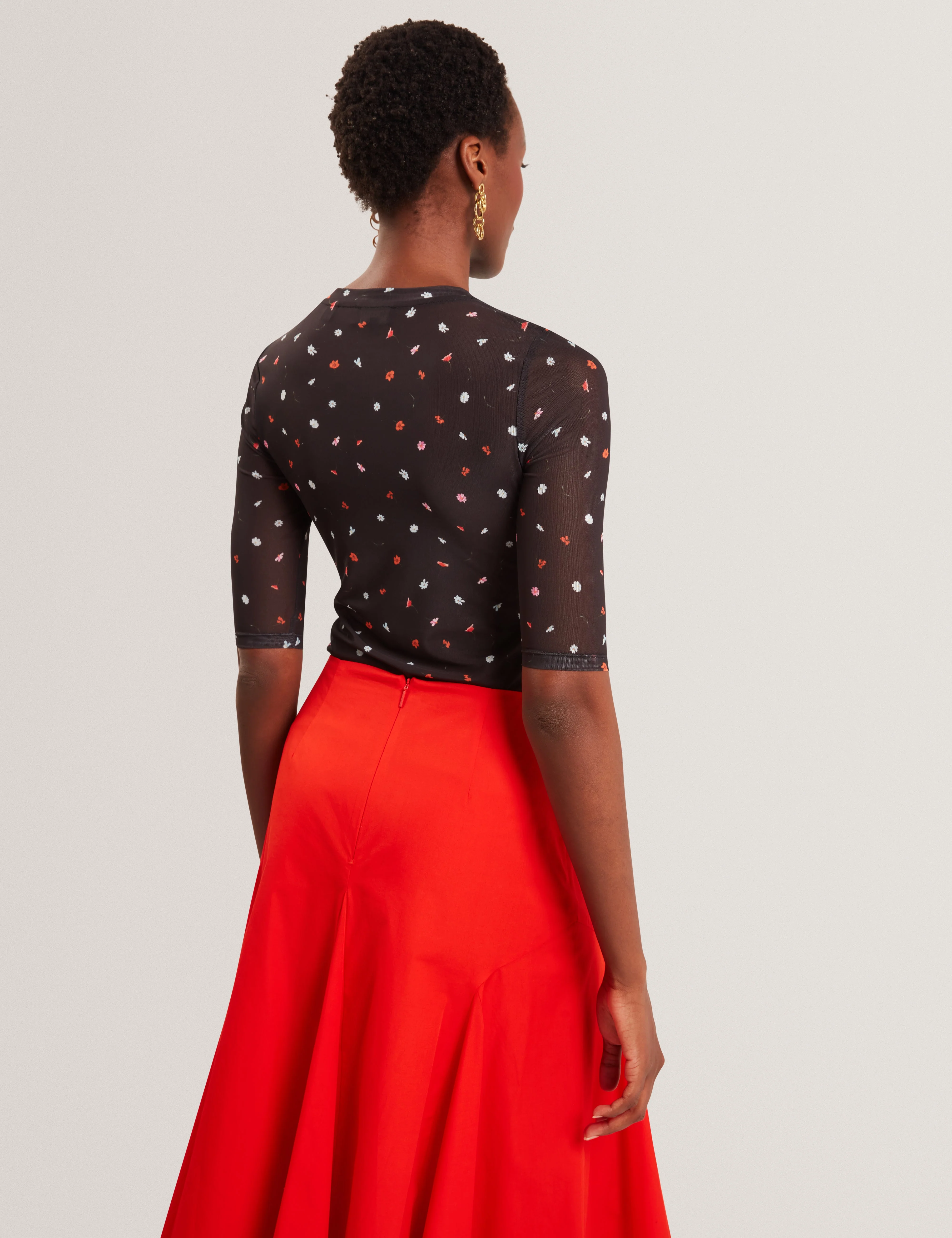 Cailla Printed Mesh Half Sleeve Top Black - Image 5