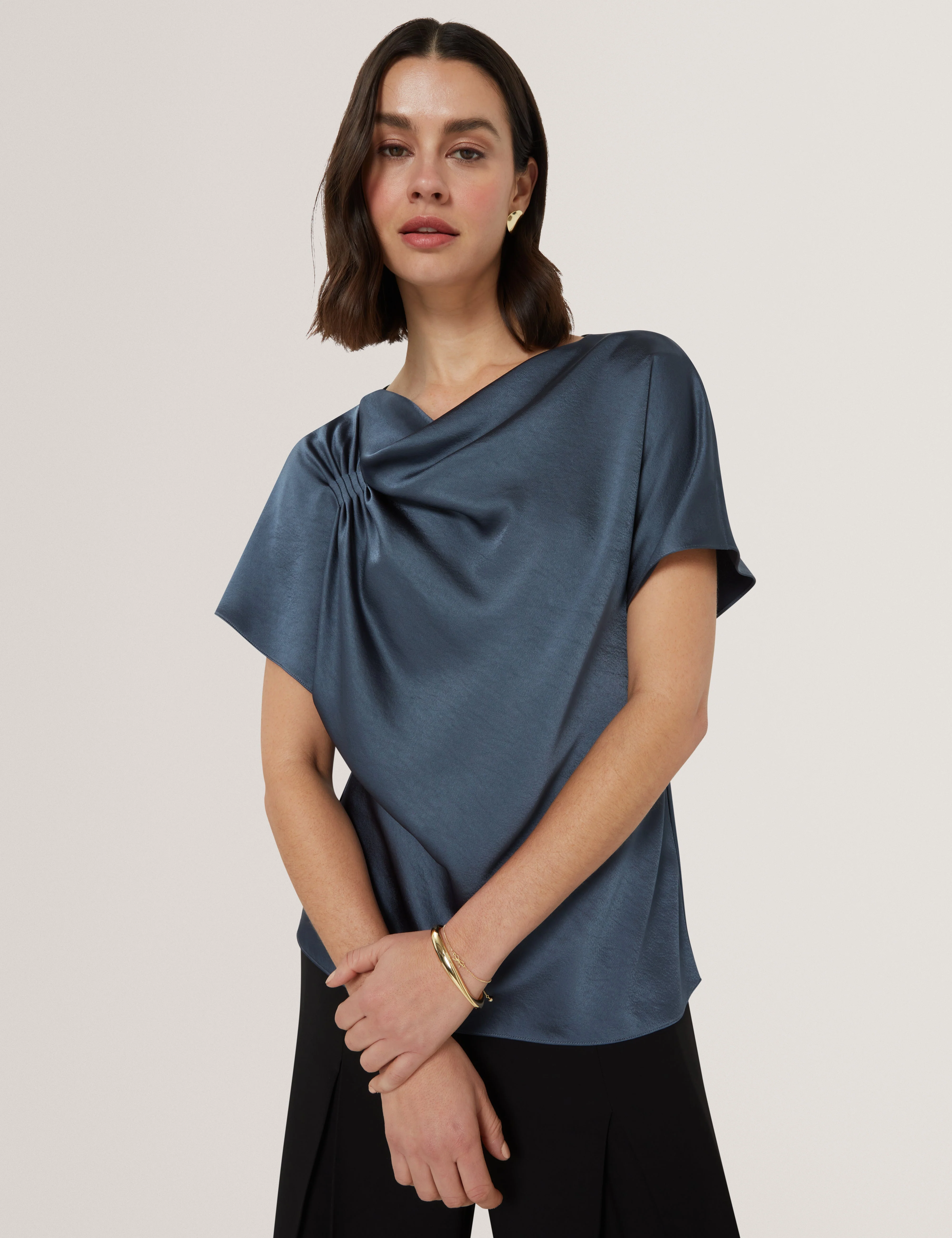 Cammilo Short Sleeve Draped Neck Top Grey - Image 6