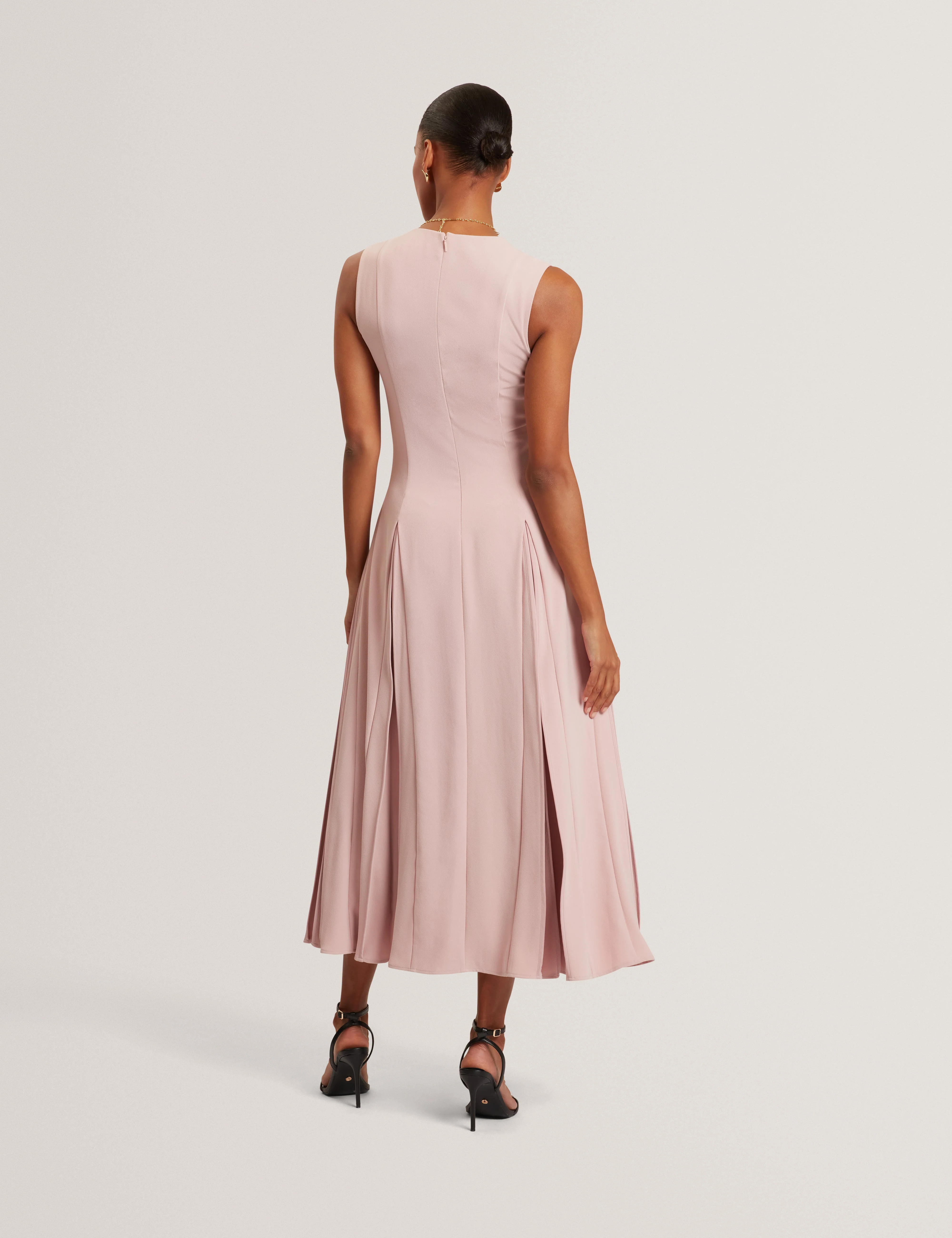 Carneli Midi Dress With Pleat Detail Dusky-Pink - Image 5