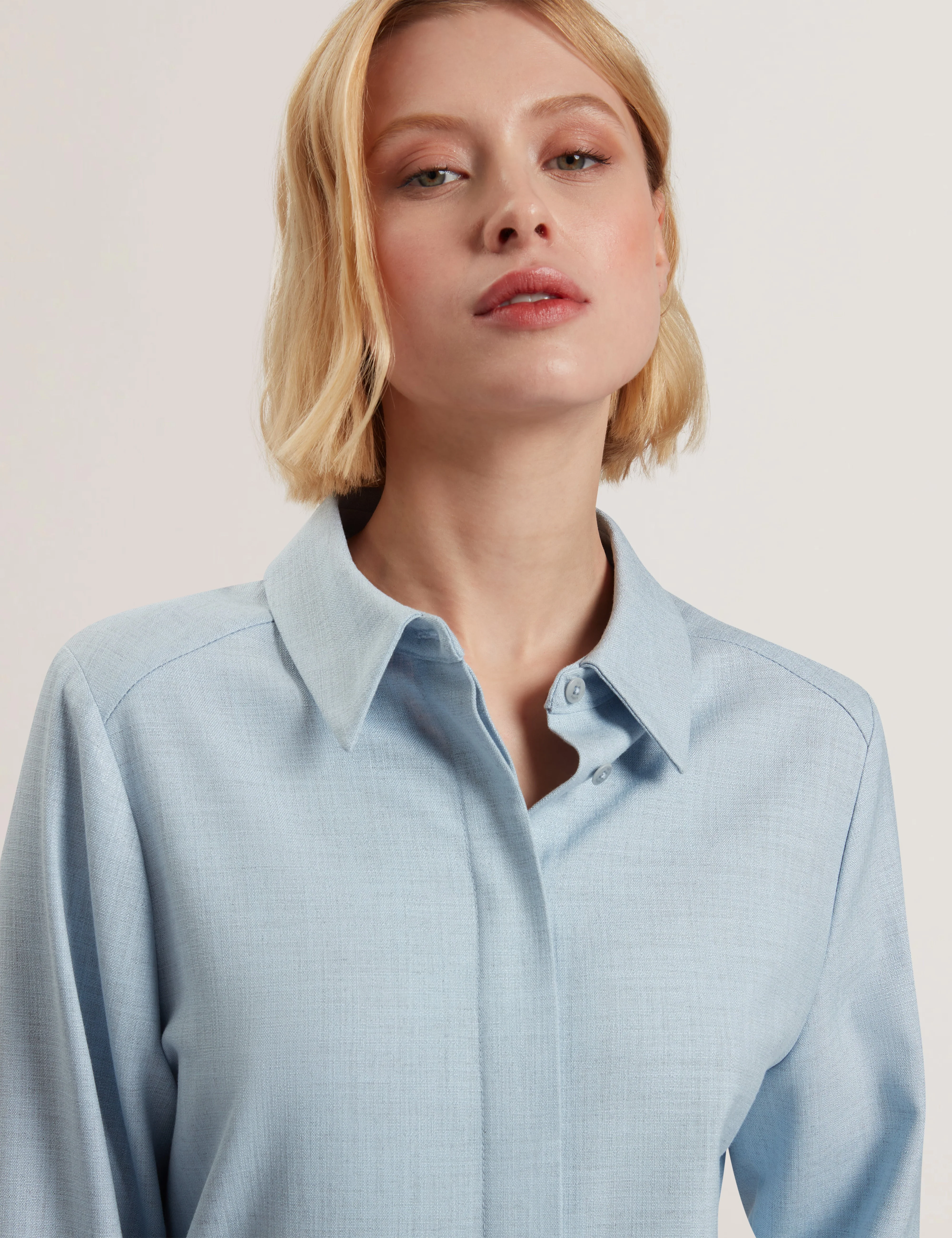 Carnis Tailored Longline Shirt Pl-Blue - Image 3