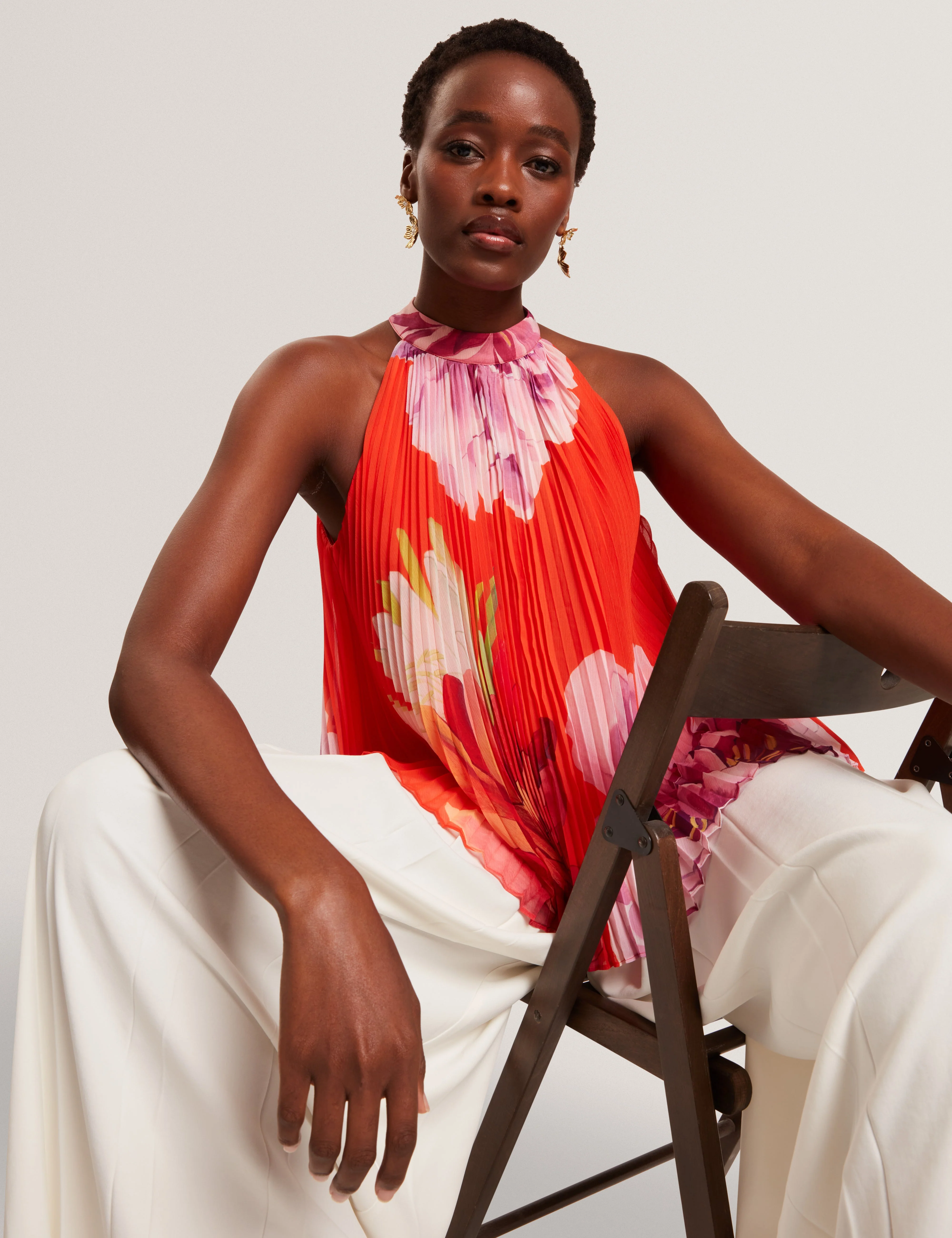 Clovina Printed Halter Neck Sleeveless Pleated Top Orange - Image 3