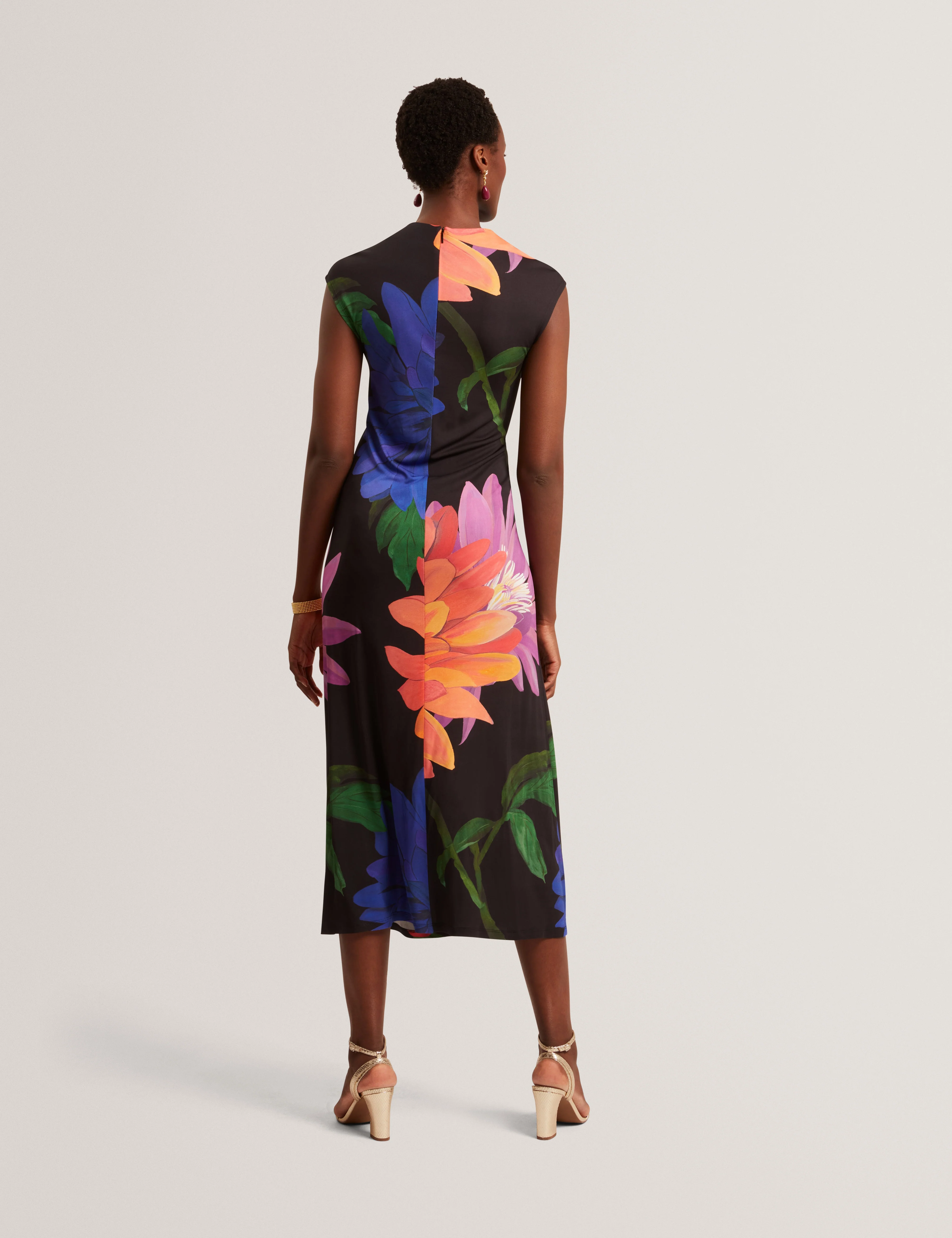 Ginla Printed Midi Dress With Draped Neck Detail Black - Image 6