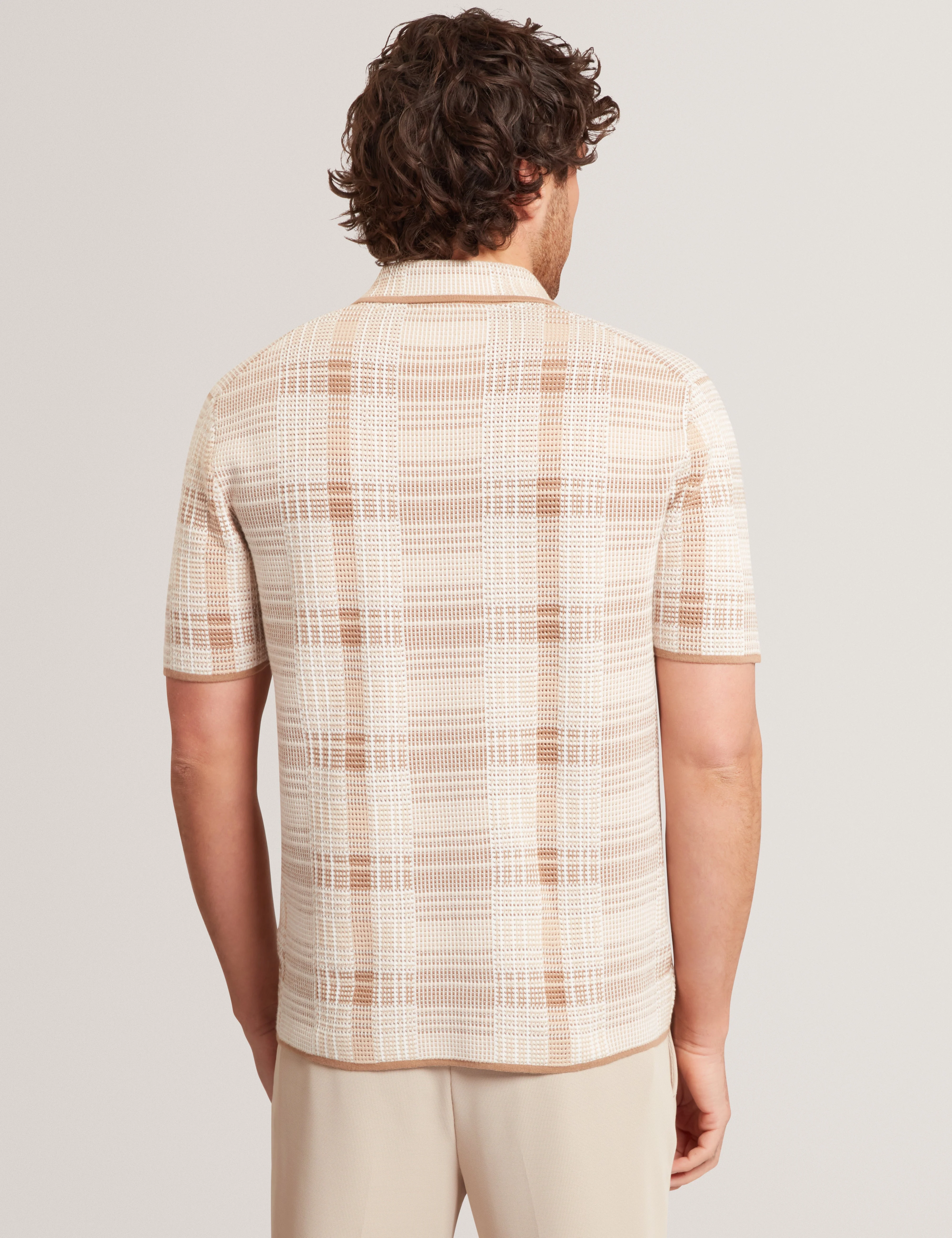 Halpirt Ss Check Stitch Zip Neck Polo Taupe - Image 5