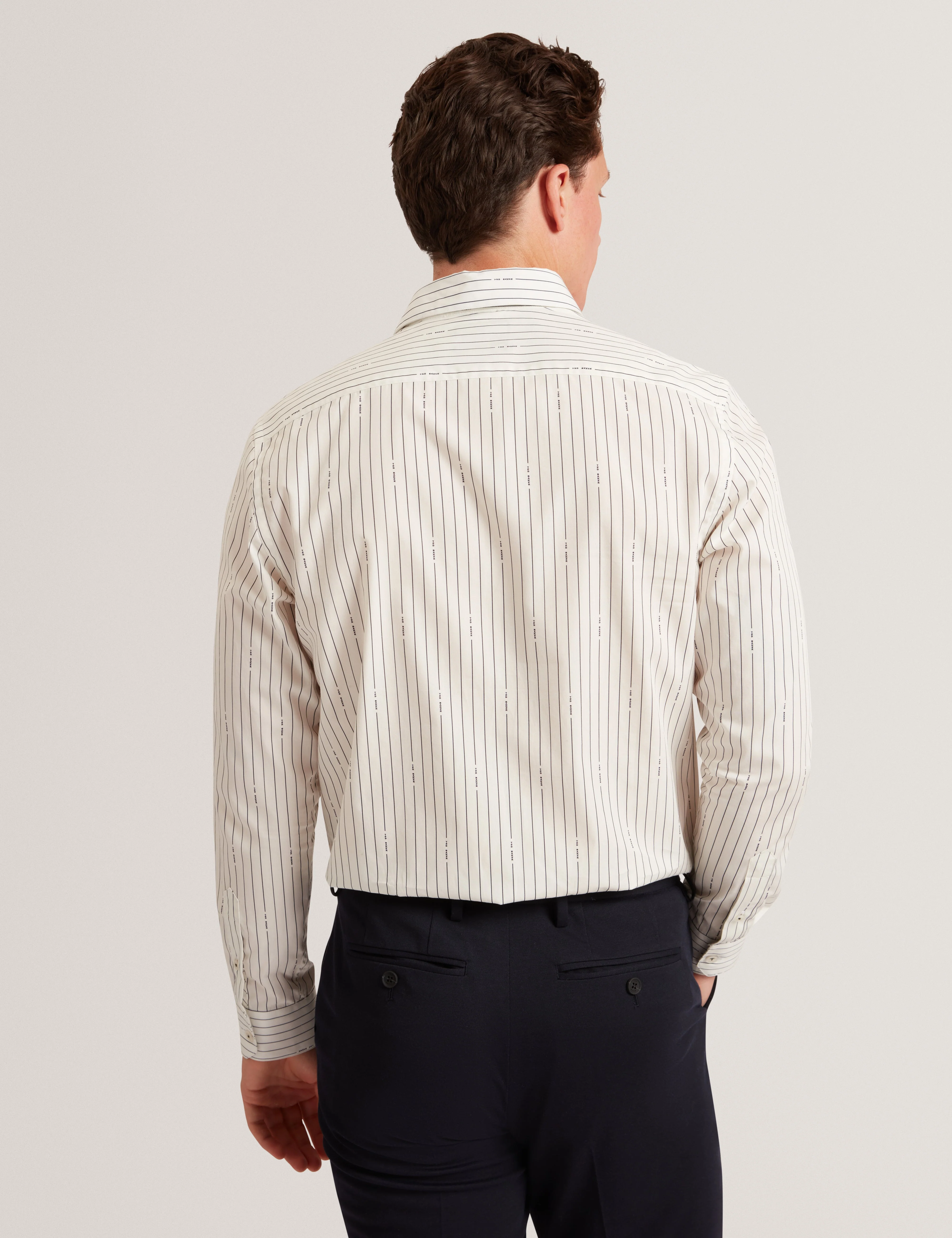 Hangent Ls Regular Fit Branded Stripe Print Shir Ecru - Image 5