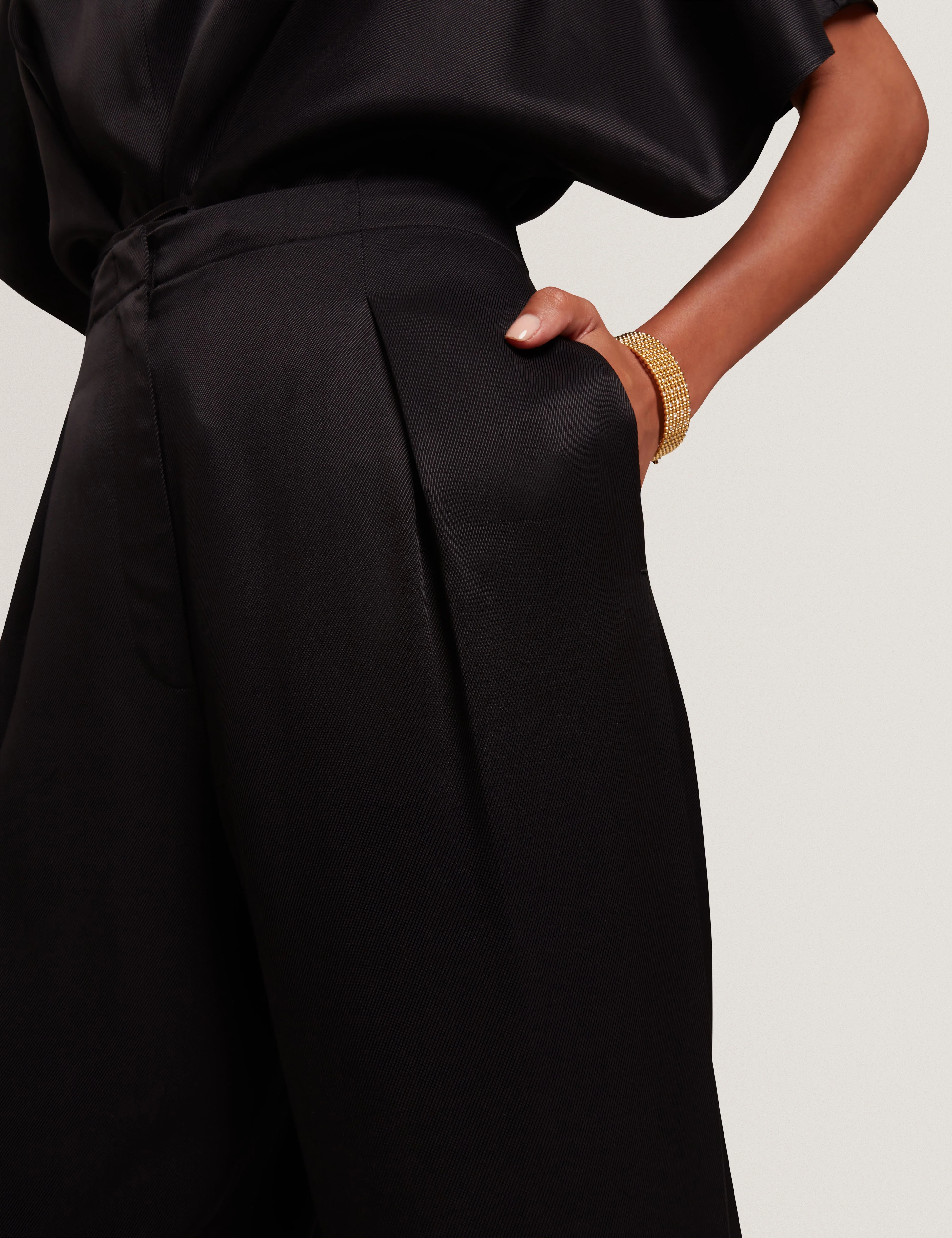 Herria Straight Leg Elastic Back Trouser Black - Image 4