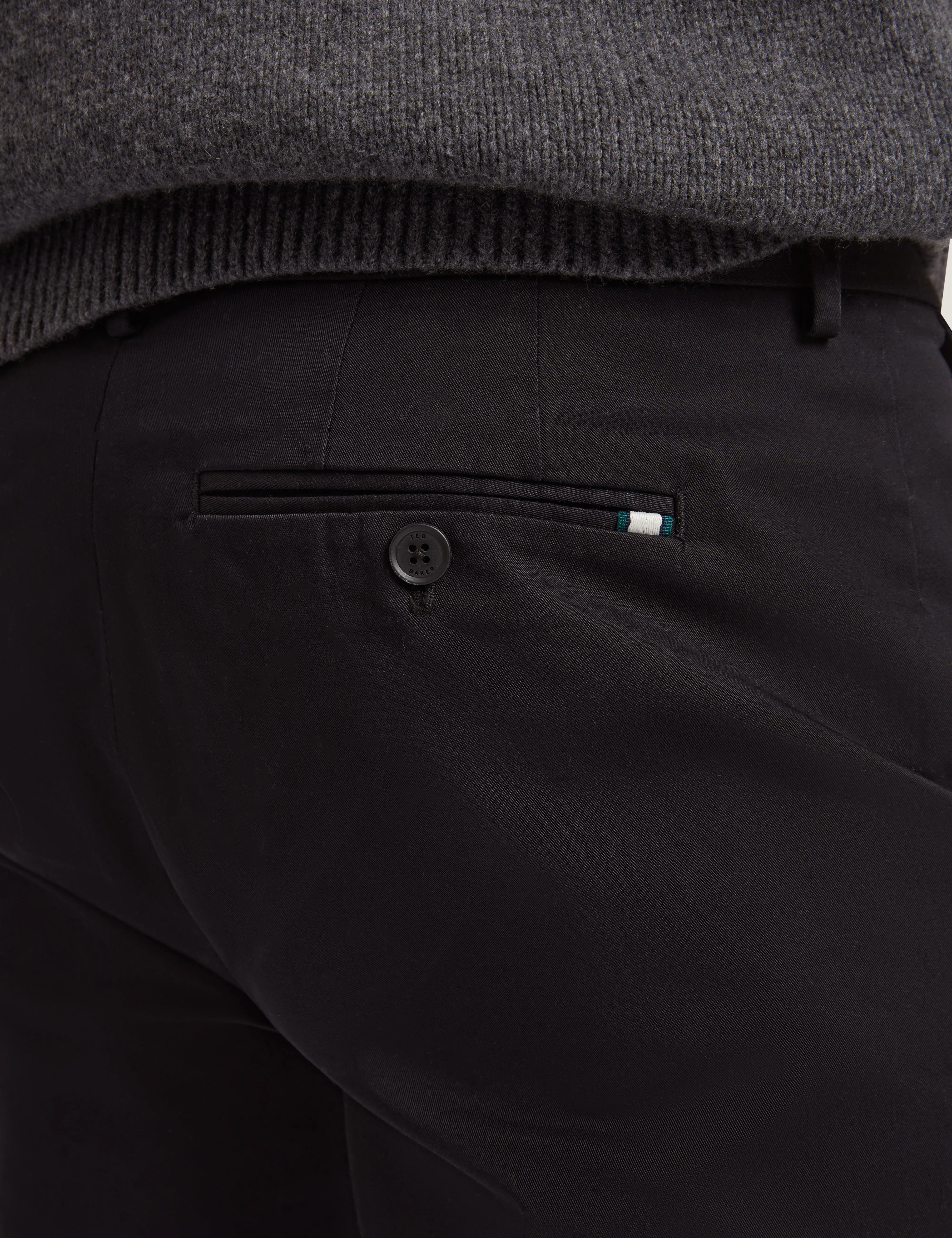 Howeton Slim Stretch Chino Black - Image 4