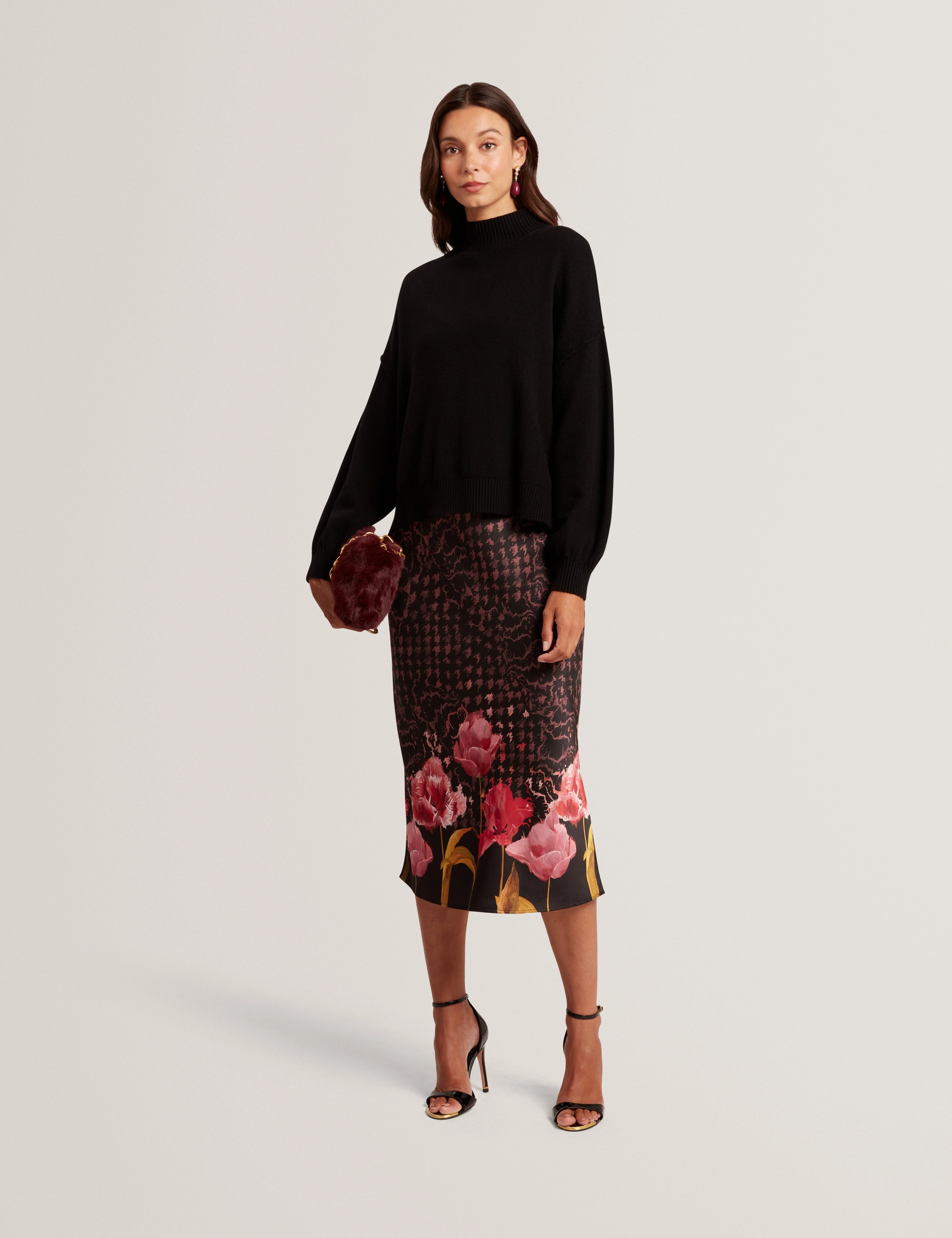 Kaatyy Knitted Jumper With Printed Slip Dress Black