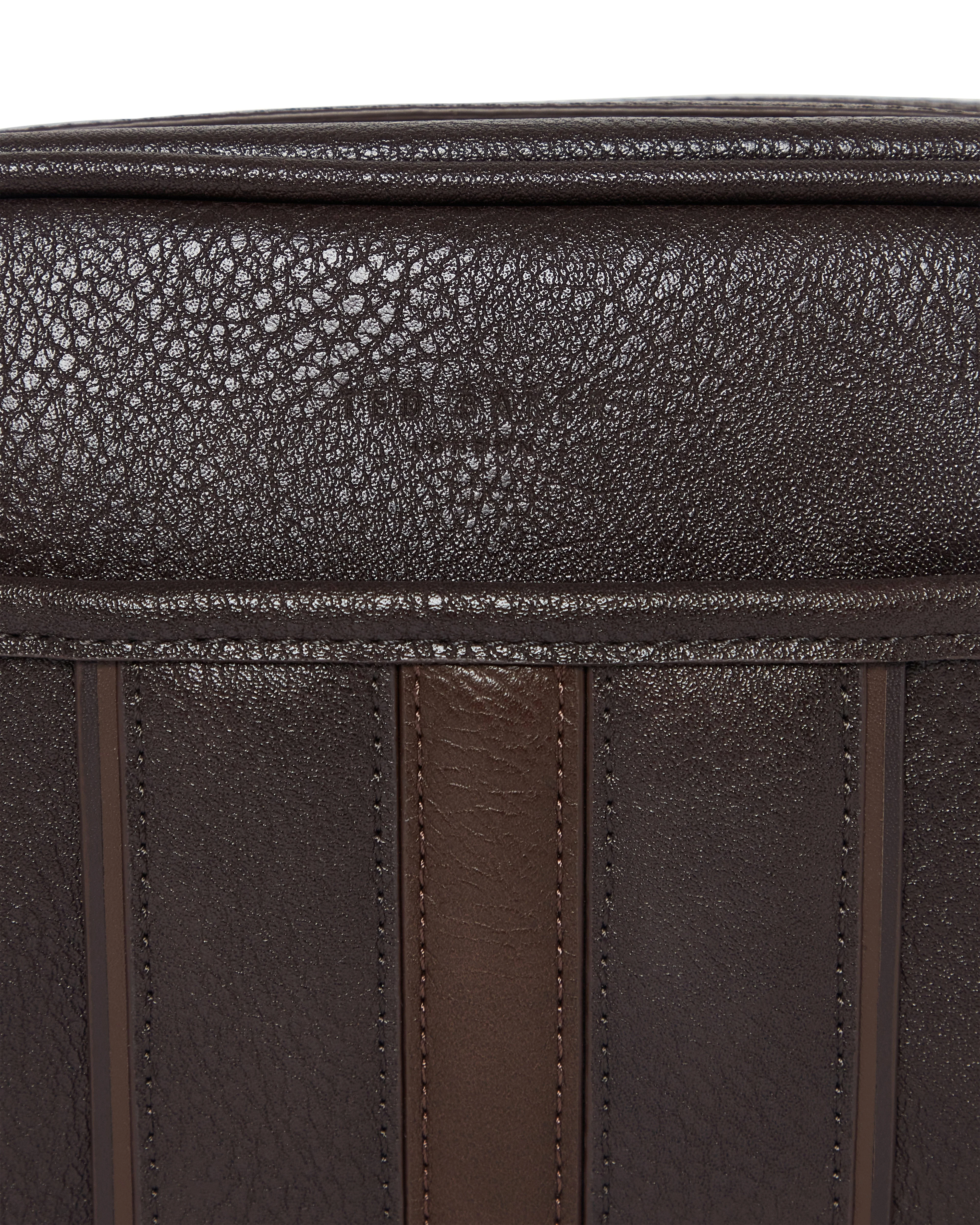 Keilab Stripe Pu Washbag Brn-Choc - Image 2