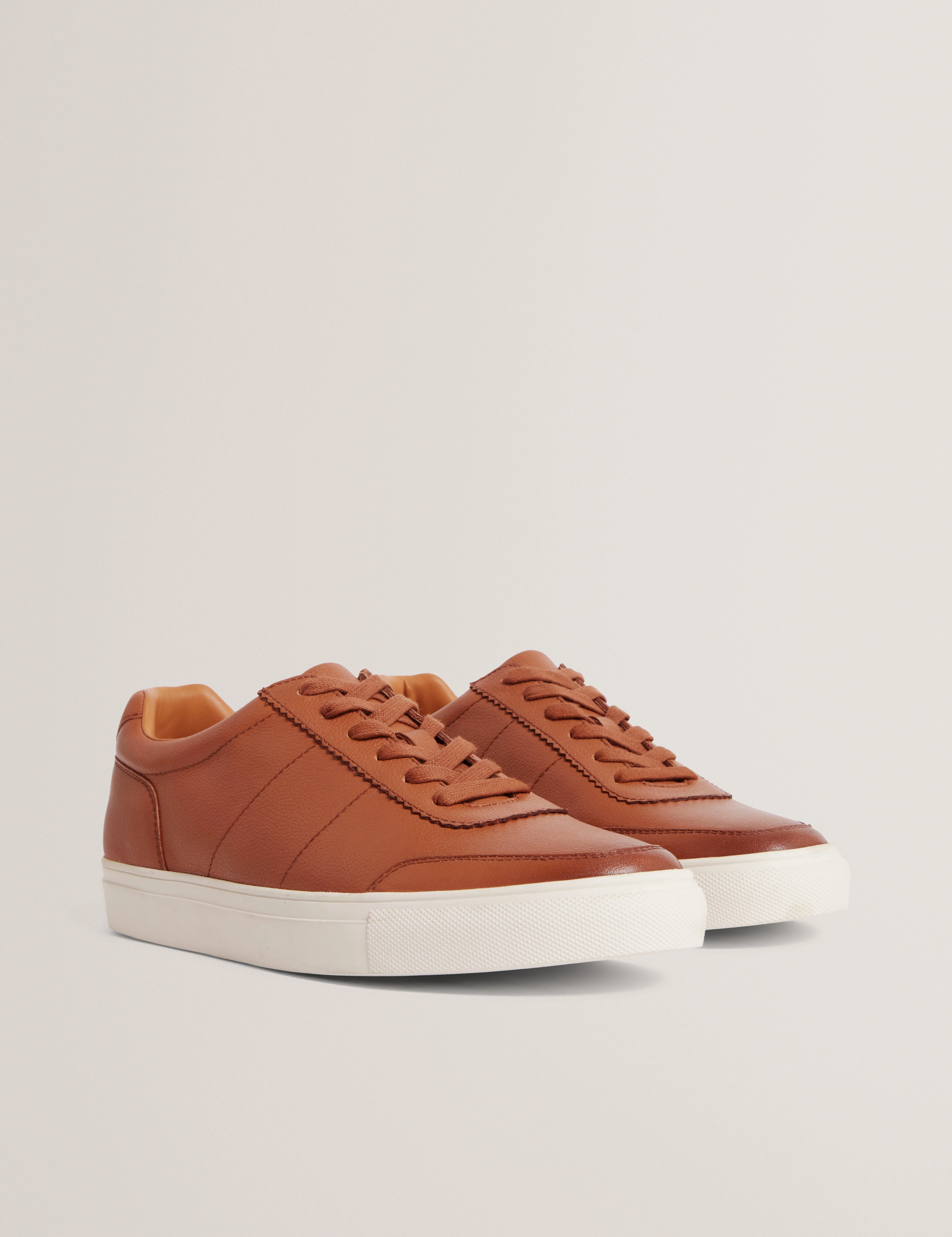 Kerison Pebbled Leather Trainer Tan - Image 4