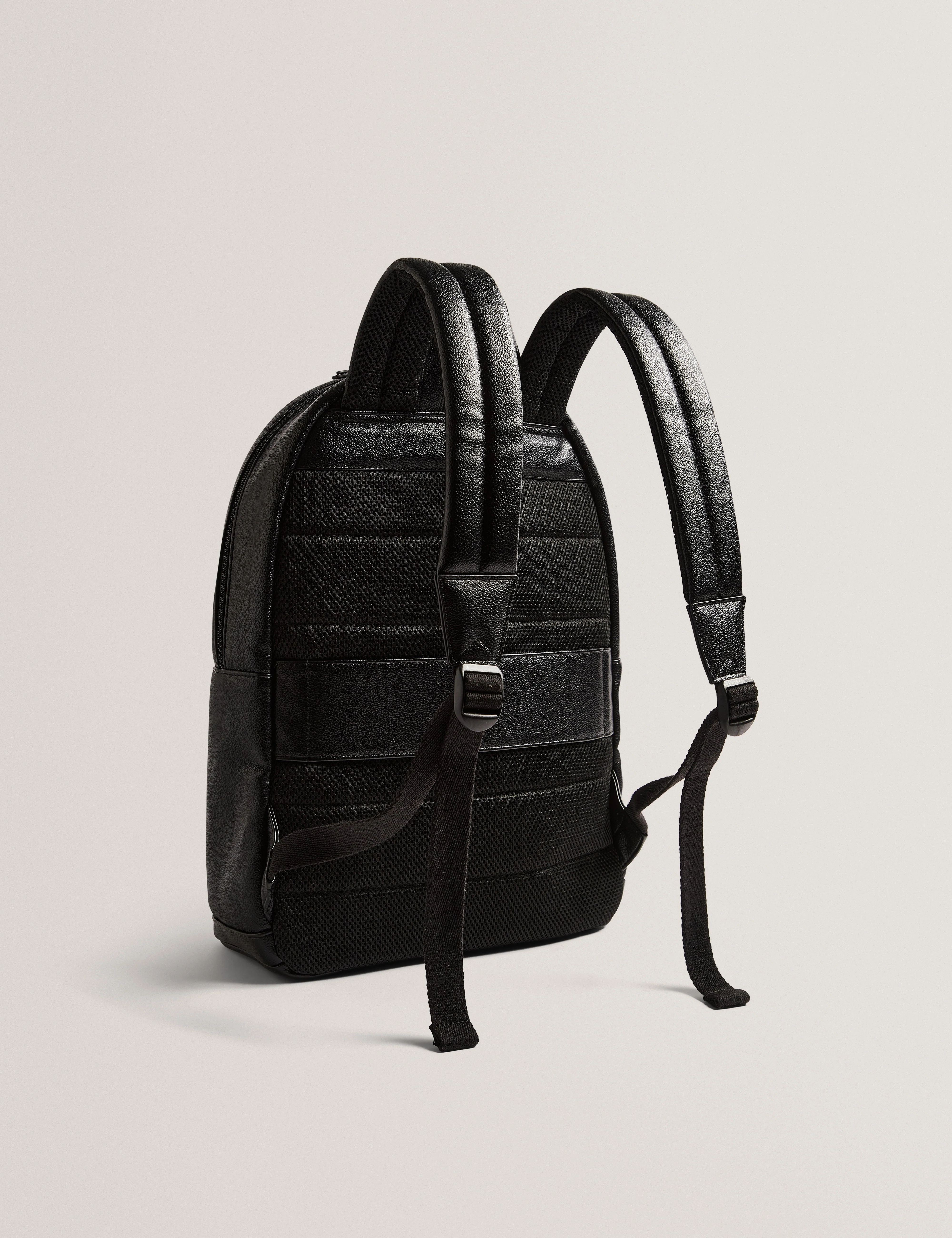 Keviin Stripe Pu Backpack Black - Image 3