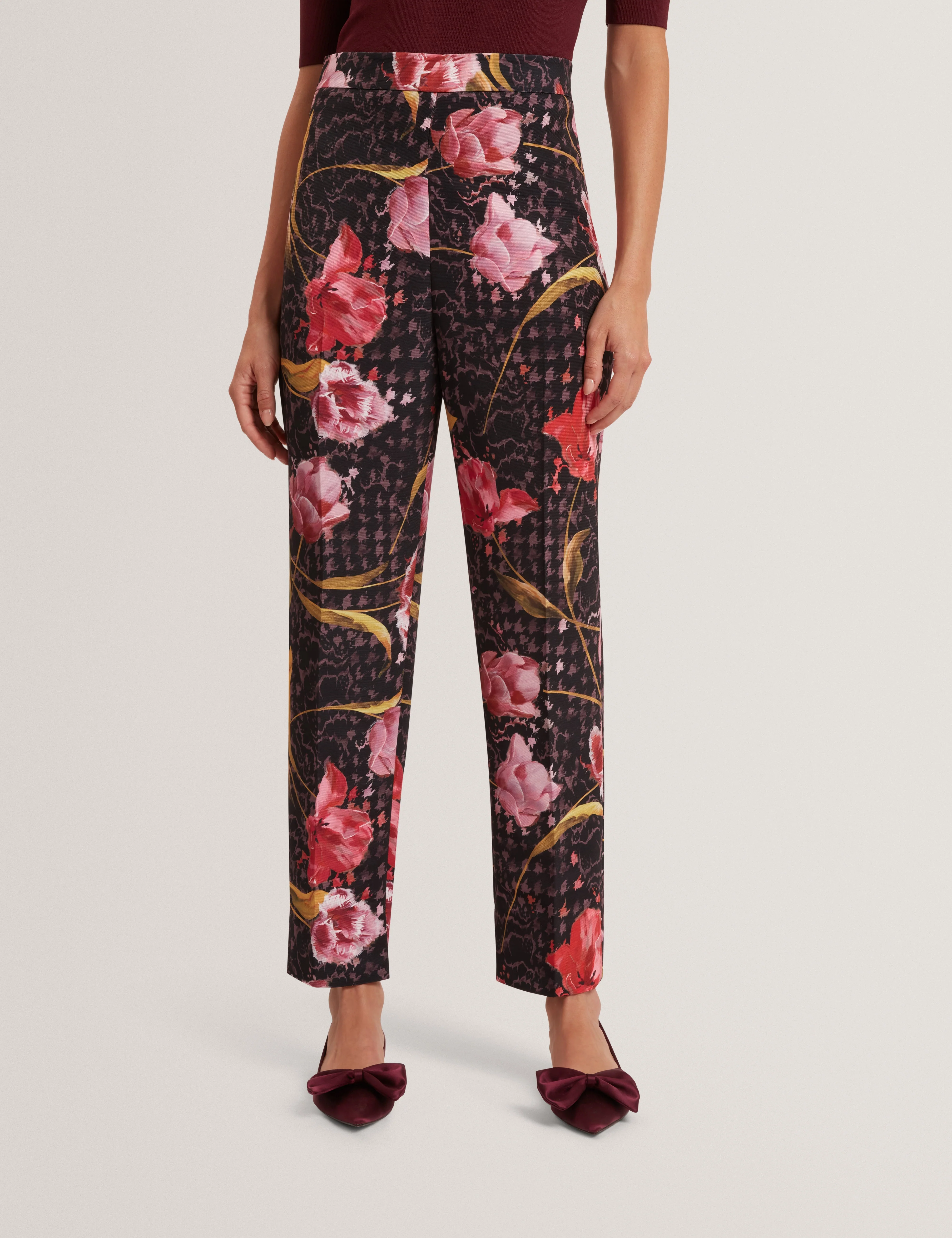 Kwarit Tailored Printed Slim Leg Trouser Black