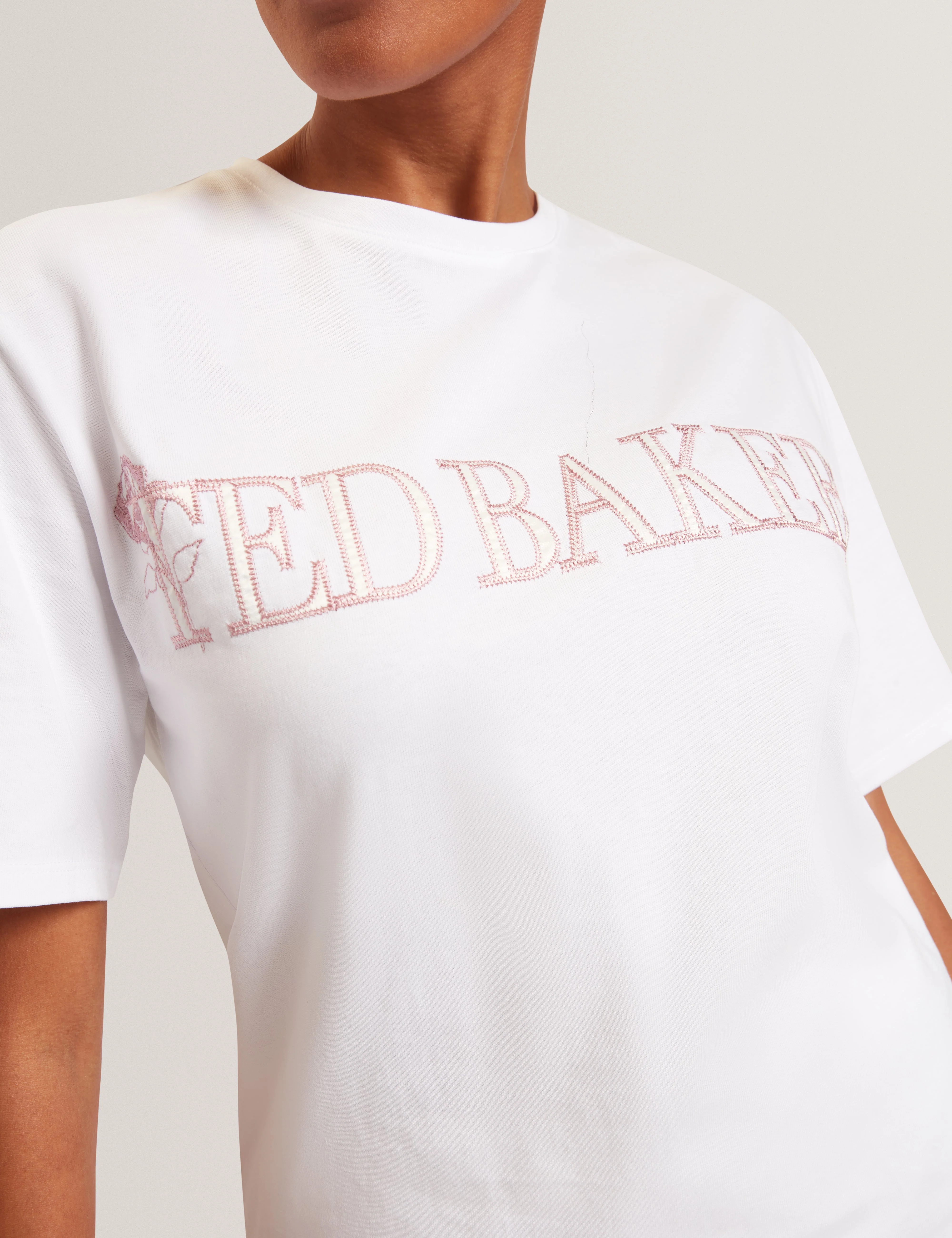 Lavende Ted Baker Branded Boxy T-Shirt White - Image 4
