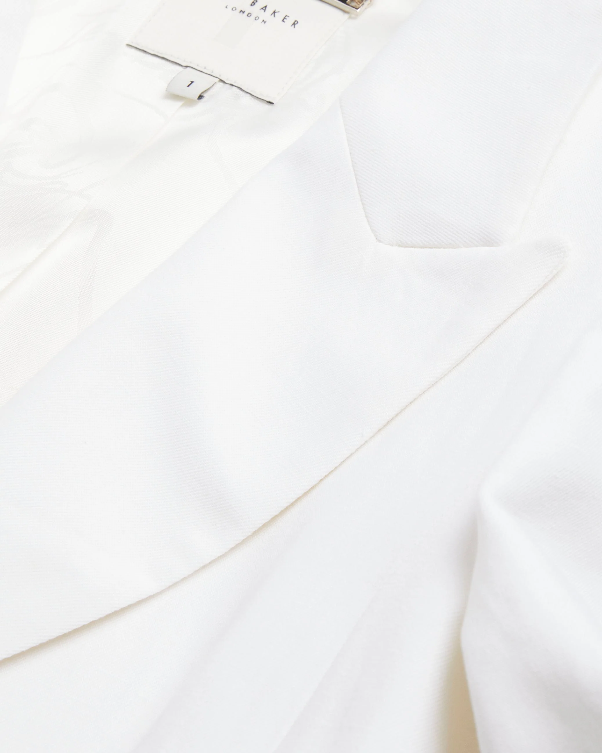Musub Tailored Jacket With Faux Pockets White - Image 6