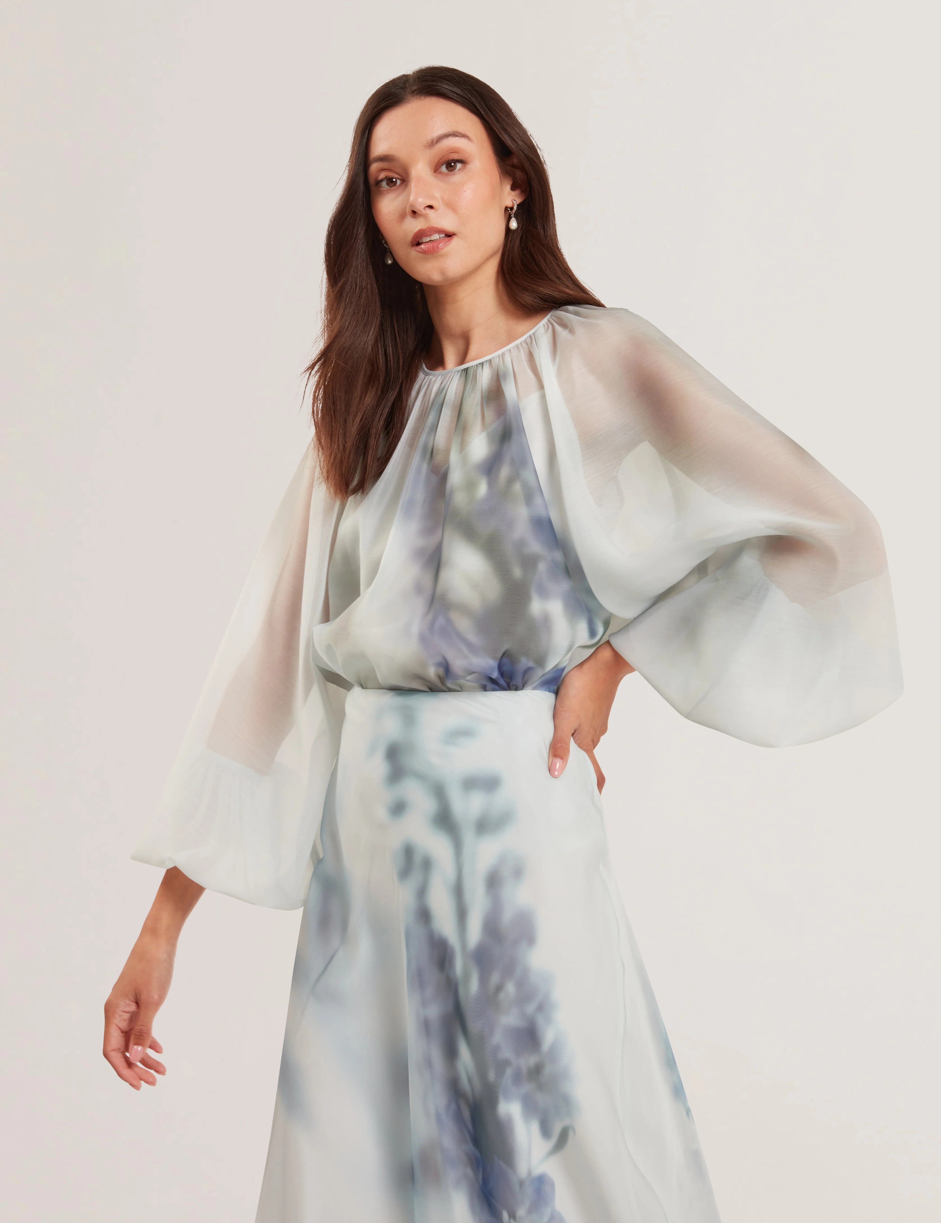 Mylesee Printed Organza Puff Sleeve Blouse Lt-Green