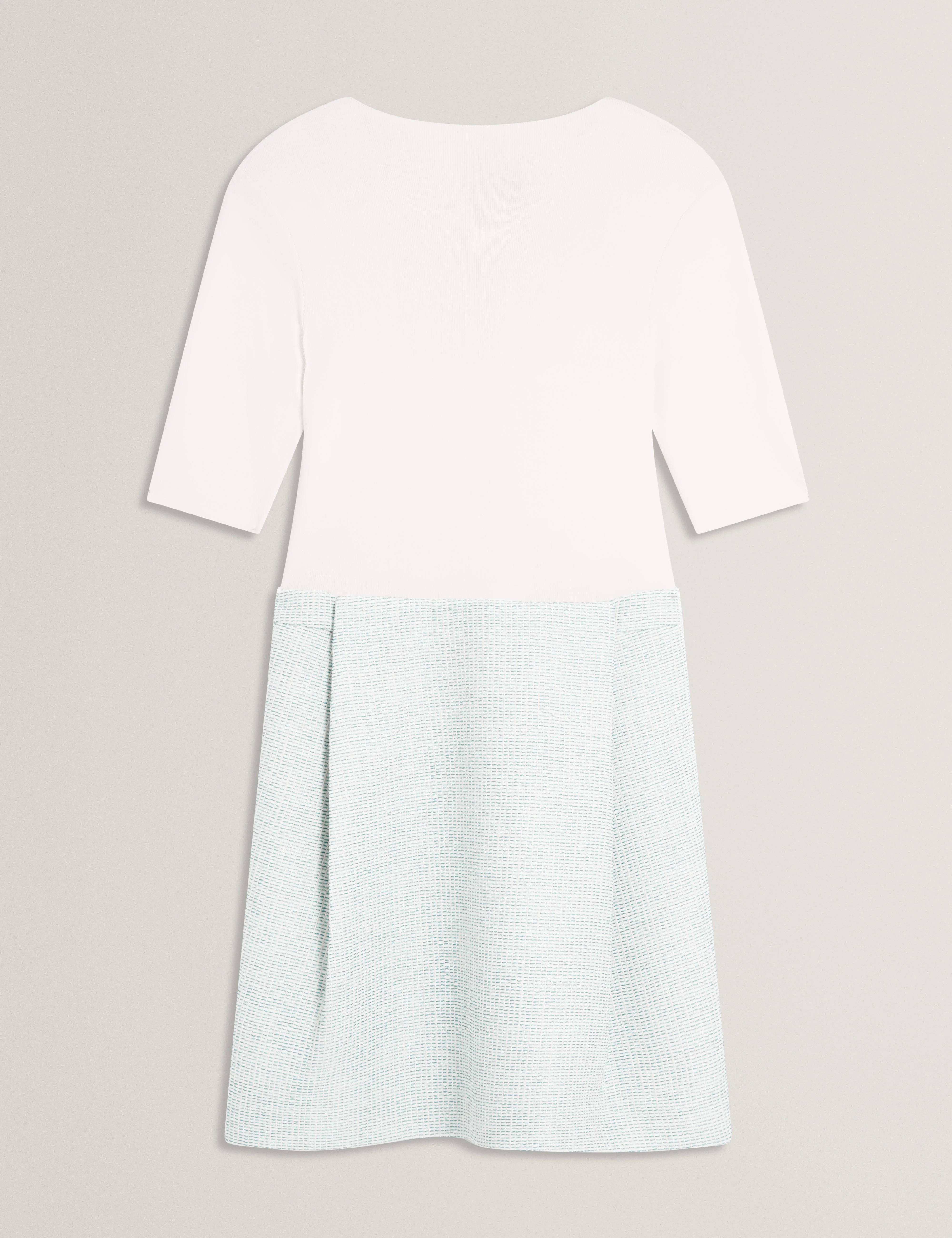 Previam Short Sleeve Mockable Mini Dress Mid-Green - Image 7