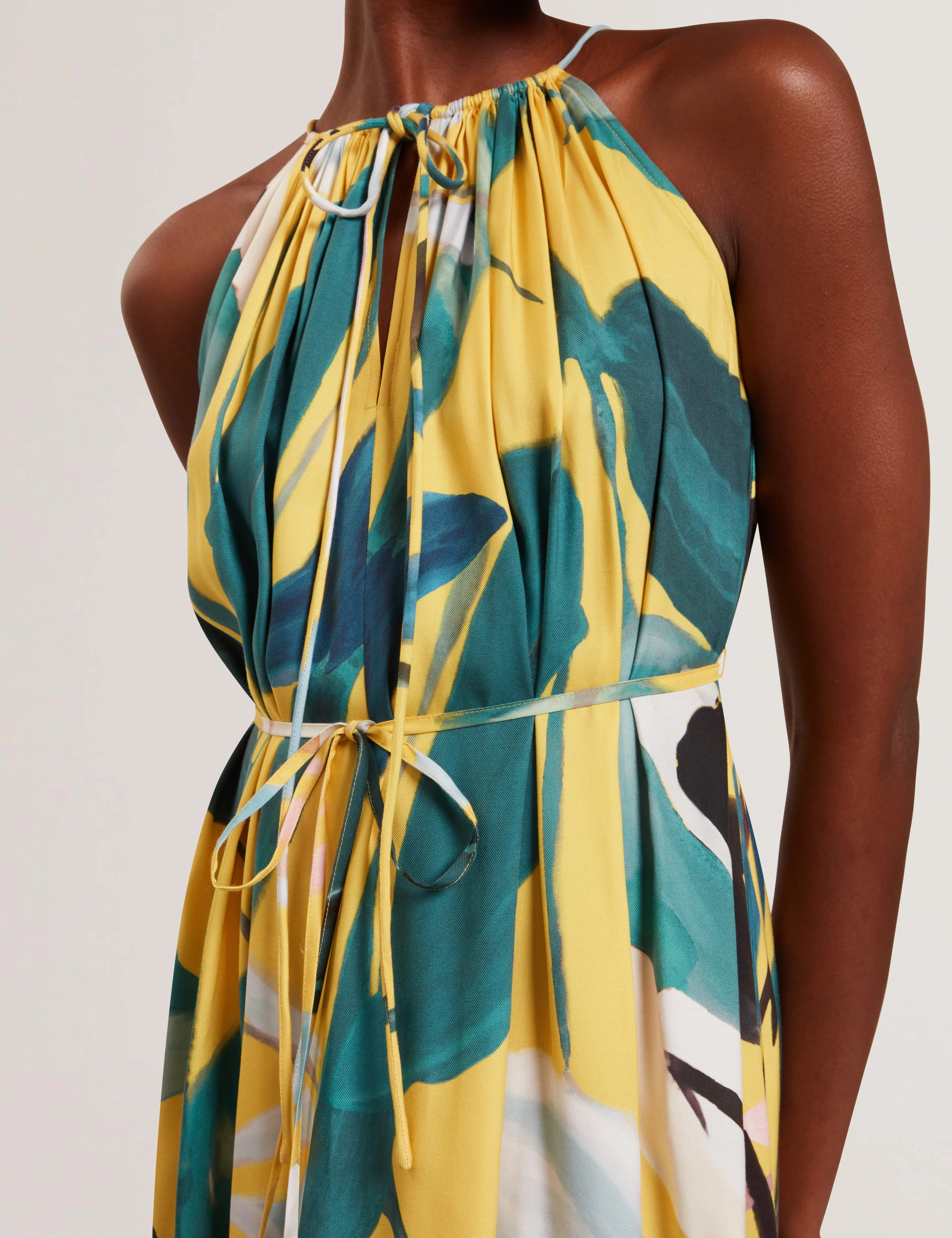 Reelia Halter Neck Midi Dress Yellow - Image 5