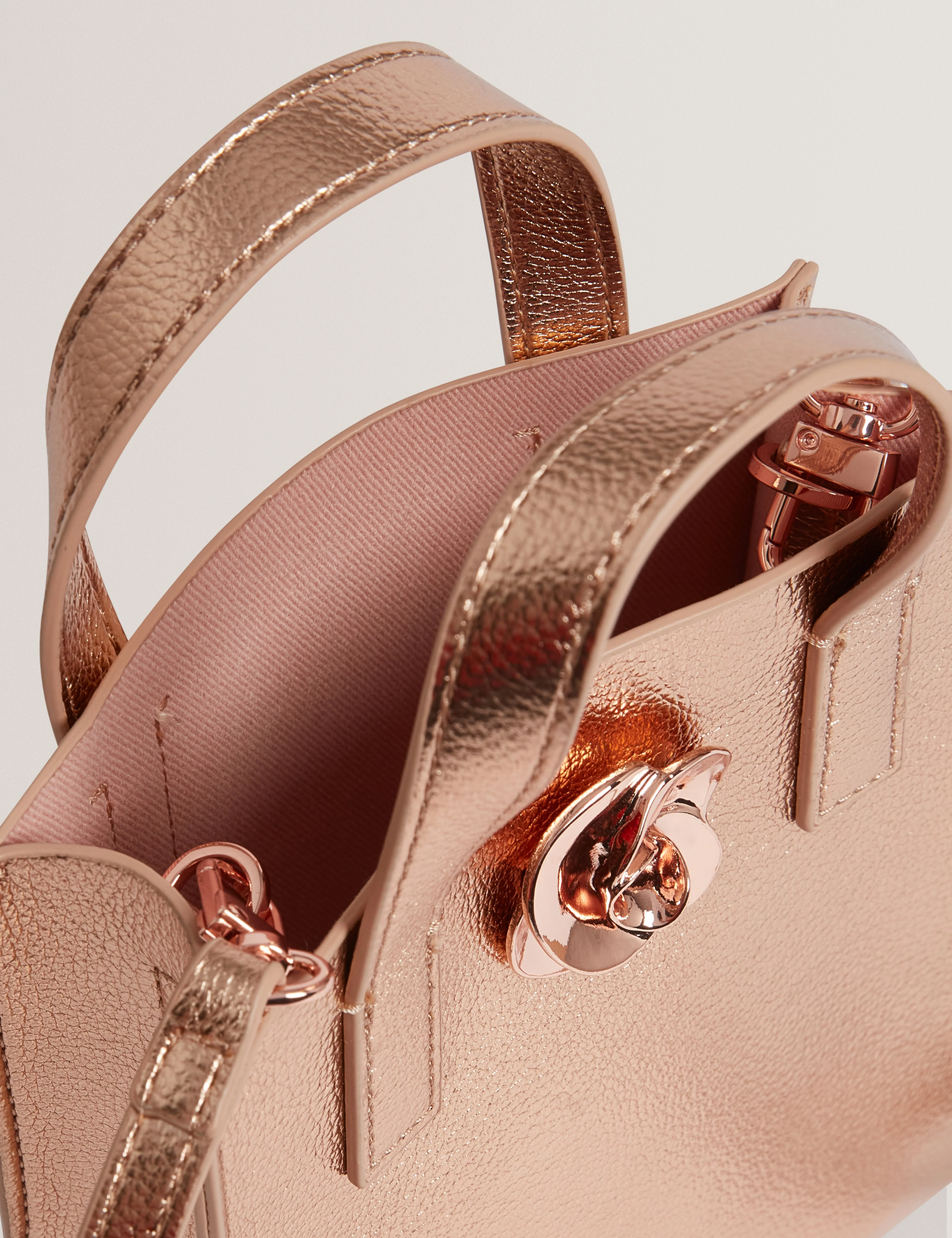 Rosari Rose Detail Mini Metallic Icon Bag Rosegd - Image 4