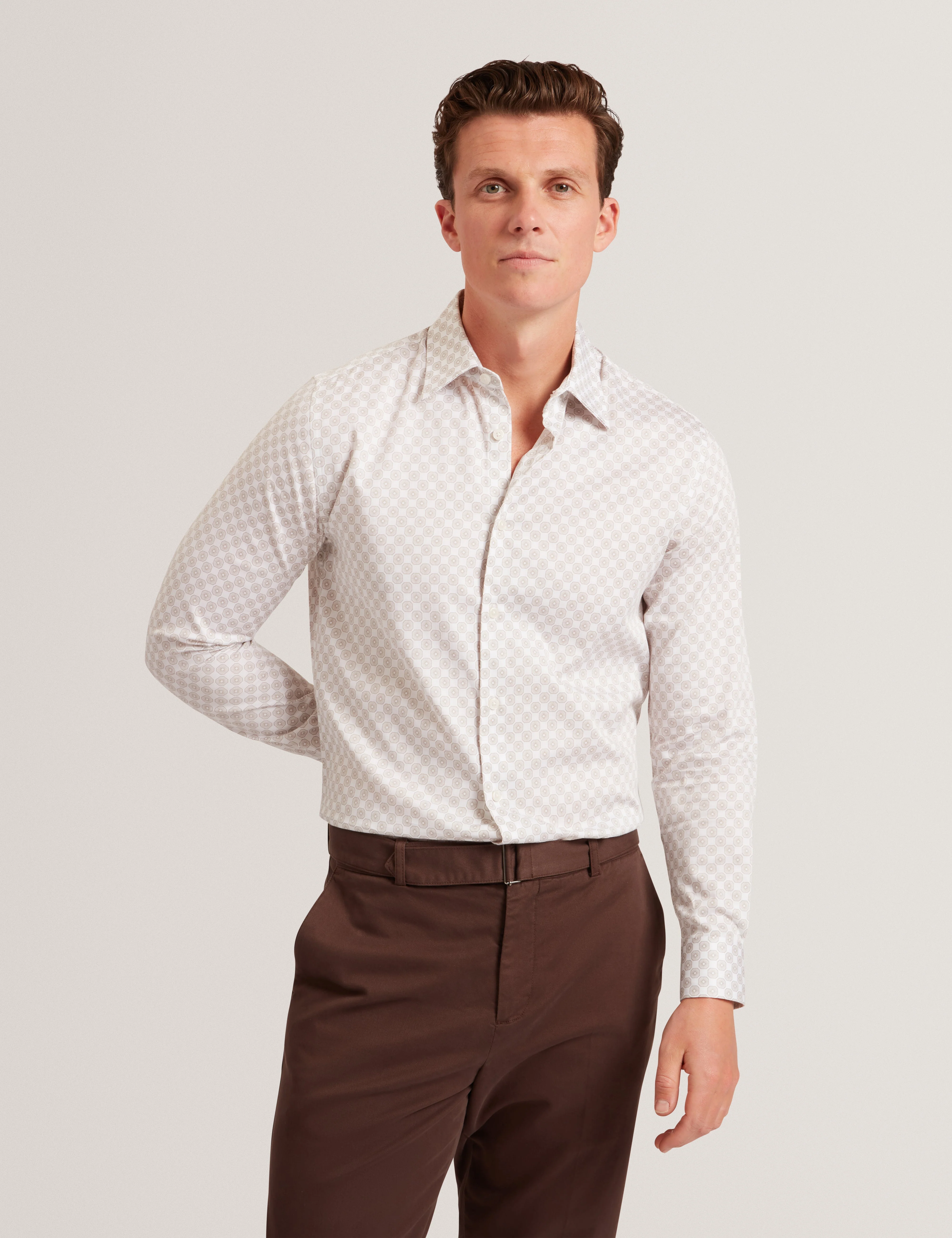Sef Ls Slim Fit Circle Geo Print Shirt Taupe