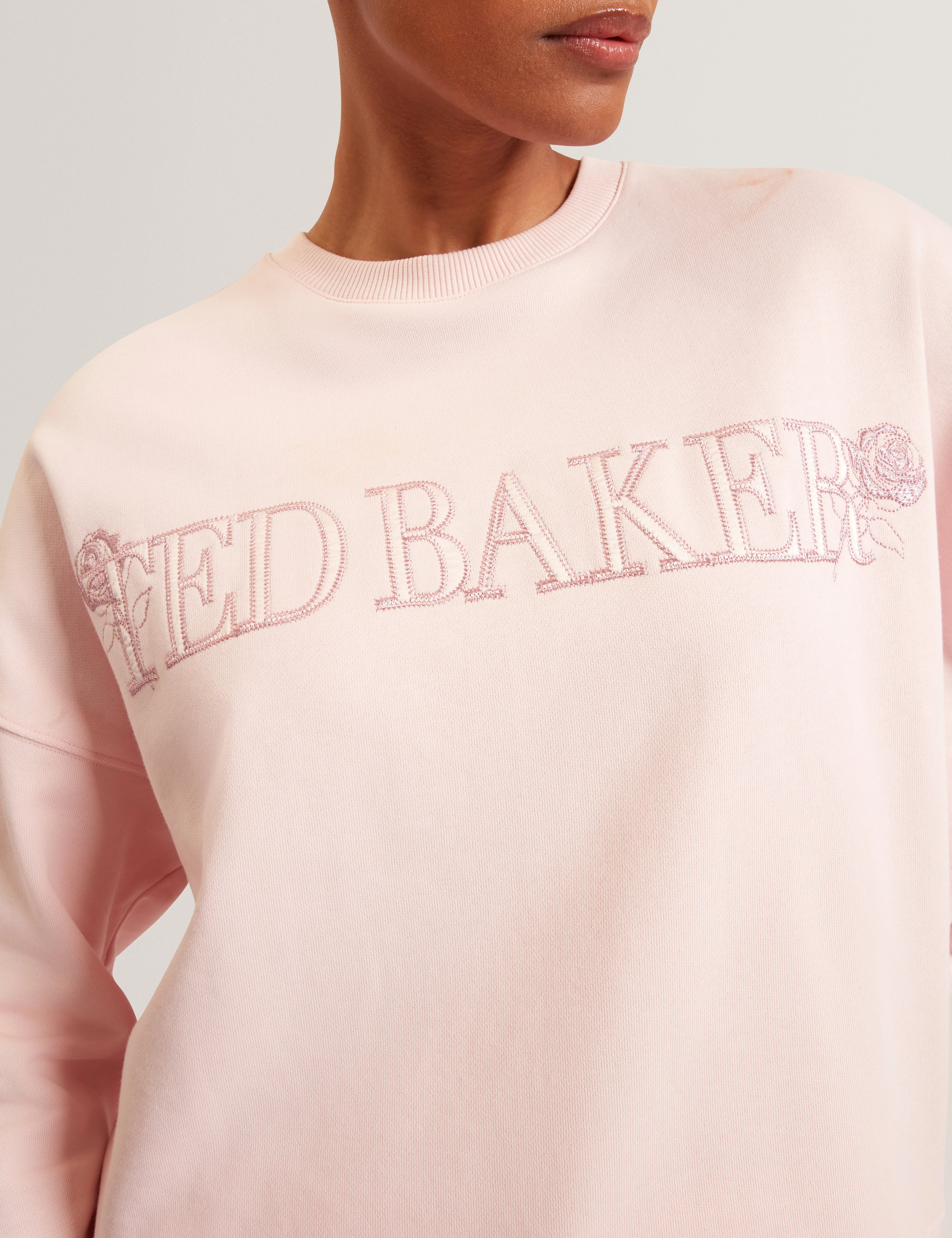 Tanlie Branded Embroidery Sweatshirt Pink - Image 5