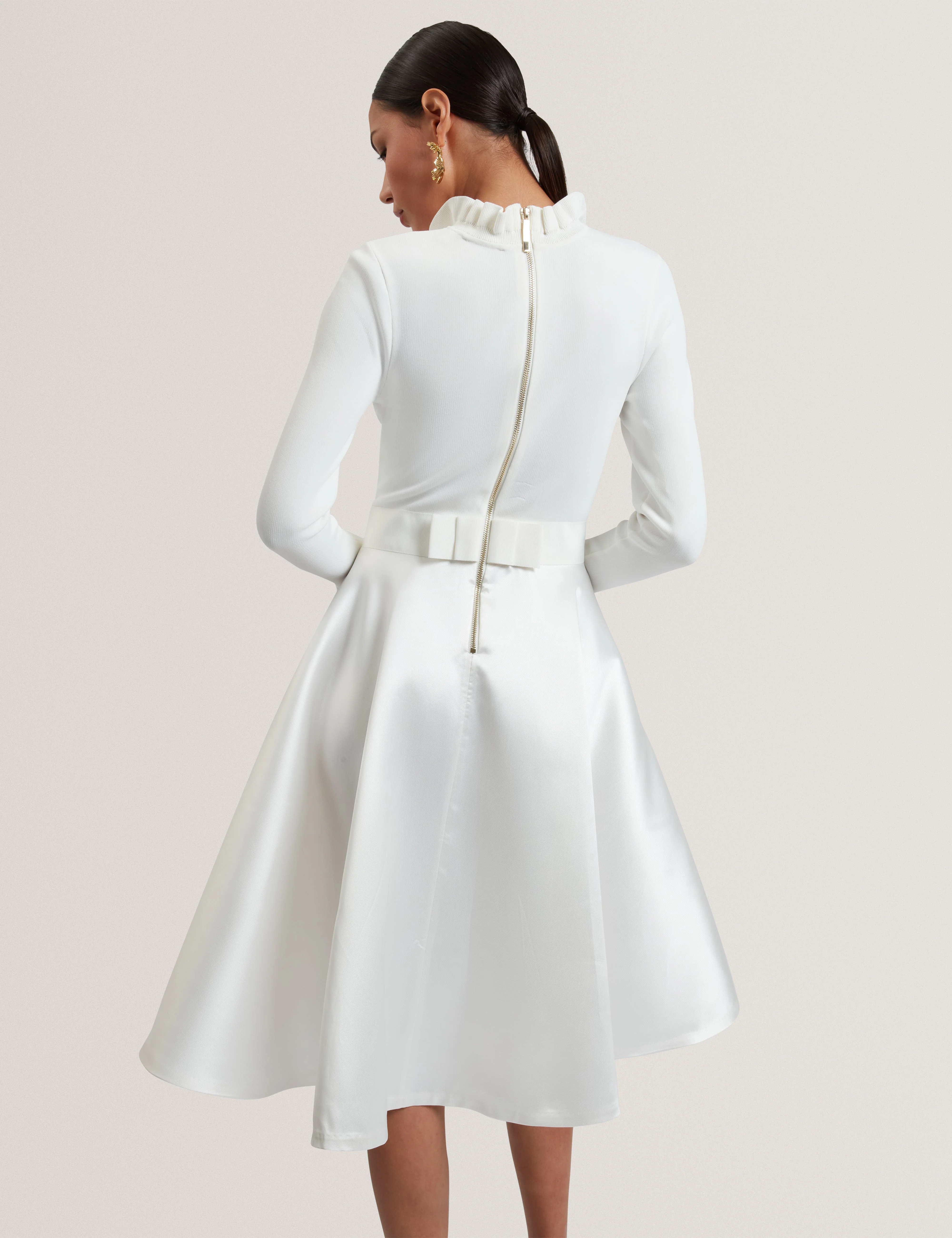 Zadi Knitted Frill Full Skirt Dress Ivory - Image 5